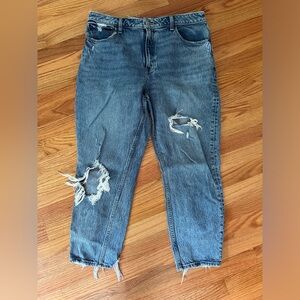EUC A&F curve love high rise mom jean size 32R